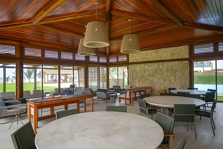 Casa Luxo Mar & Sossego no Melhor Cond. Guarajuba