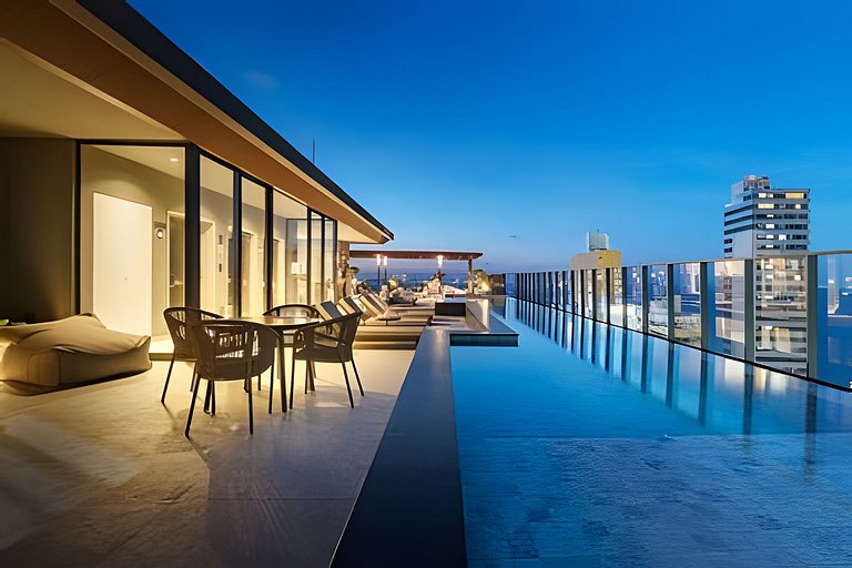 Studio Moderno em Salvador c/ Rooftop Sensacional